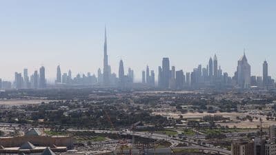 أفق مدينة دبي وبرج خليفة