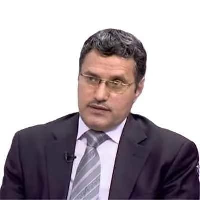 الكاتب ياسين التميمي