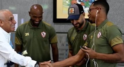 تفاصيل جلسة حسين لبيب مع لاعبى الزمالك قبل مباراة المصرى