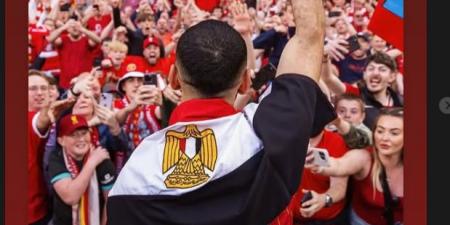 "بلدك كها فخورة بيك".. تريزيجيه يوجه رسالة مؤثرة لـ محمد صلاح بعد التتويج بالدوري الإنجليزي