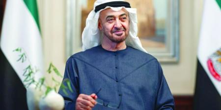 رئيس الدولة والرئيس الروسي يبحثان هاتفياً تعزيز العلاقات