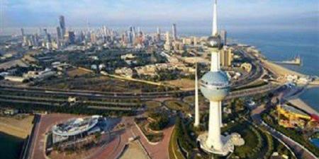 طقس الكويت.. حار مع فرصة للغبار والأمطار والعظمى 41 درجة