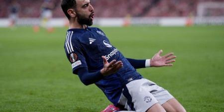 مانشستر يونايتد يفوز على أتلتيك بلباو بثلاثية نظيفة في ذهاب نصف نهائي الدوري الأوروبي