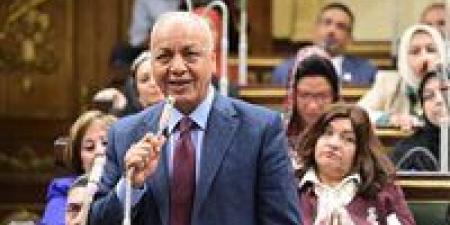 مصطفى بكري مهاجما ترامب بعد تصريحاته بشأن قناة السويس: «هو أنت كنت بتحفر معنا واحنا مش واخدين بالنا»