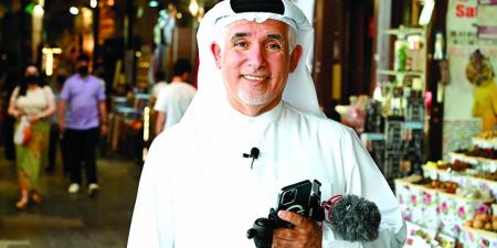 مكتوم بن محمد: بن ثاني يوثق بعدسته نبض دبي وأصالتها