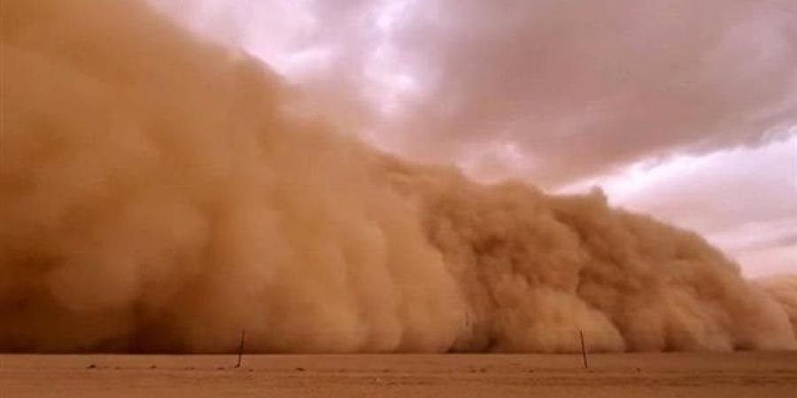 الأهلي وبتروجت في مواجهة العاصفة.. هل تُقام المباراة في موعدها؟