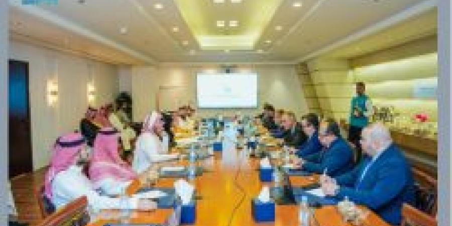 وزير خارجية البيرو يؤكد رغبة بلاده في زيادة صادراتها من المنتجات الزراعية والصناعات الغذائية للمملكة