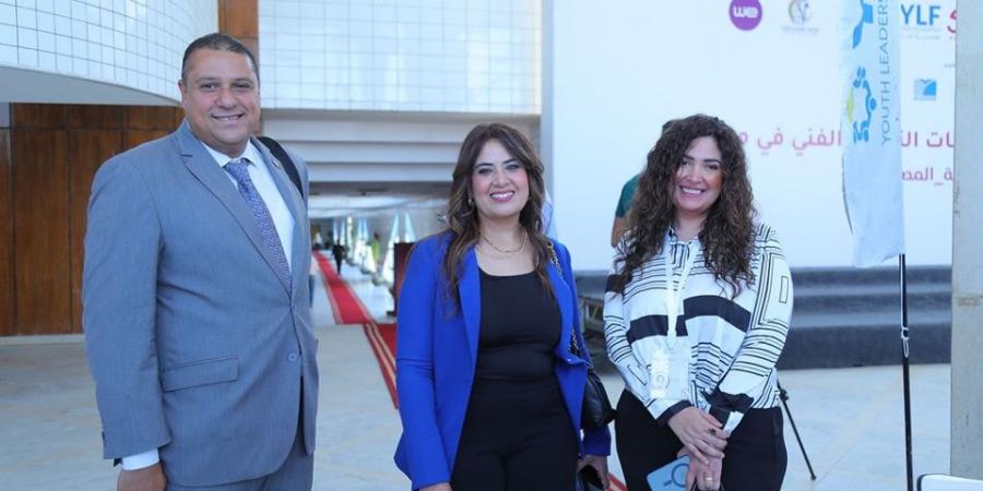 «التنسيقية» تشارك في حفل ختام النسخة الرابعة من برنامج «هى تقود» وإطلاق النسخة الأولى من برنامج "قادة مدارس الجمهورية" التابع لمؤسسة «شباب القادة»