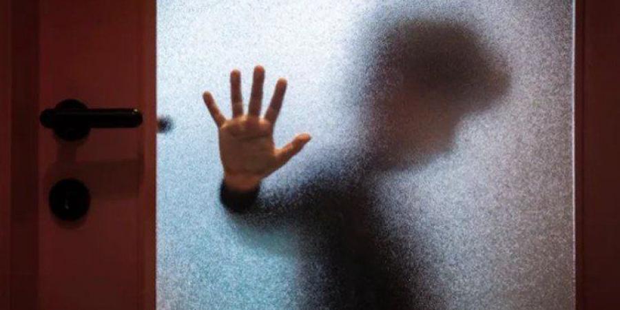 "ربنا جاب حق ابني".. والدة الطفل ياسين تتحدث بعد الحكم العادل على مغتصب طفلها