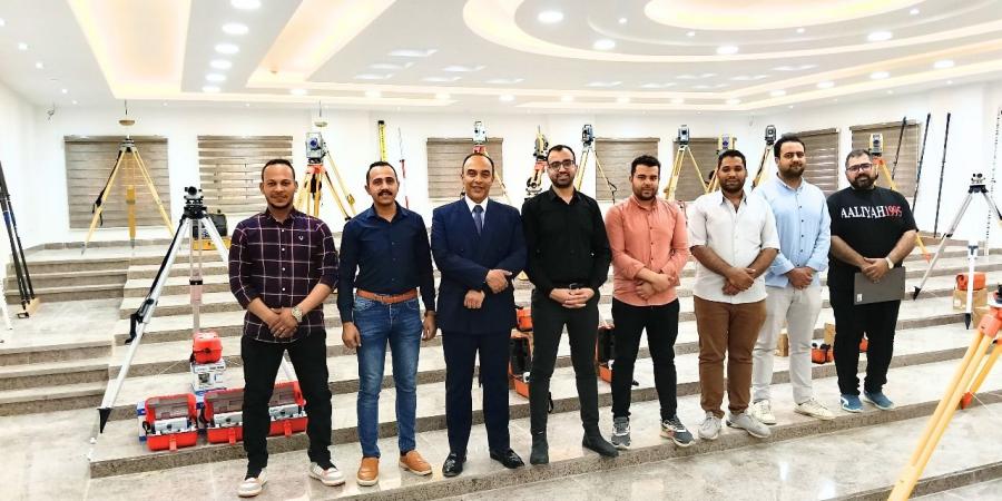 نائب محافظ المنيا يتفقد الاستعدادات النهائية لافتتاح مركز شبكات