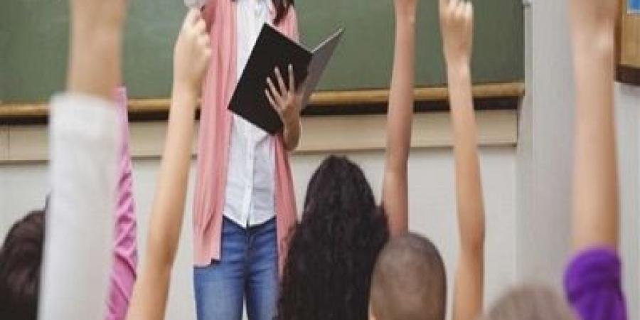 الشروط والأوراق المطلوبة للتقديم على مسابقة معلم مساعد