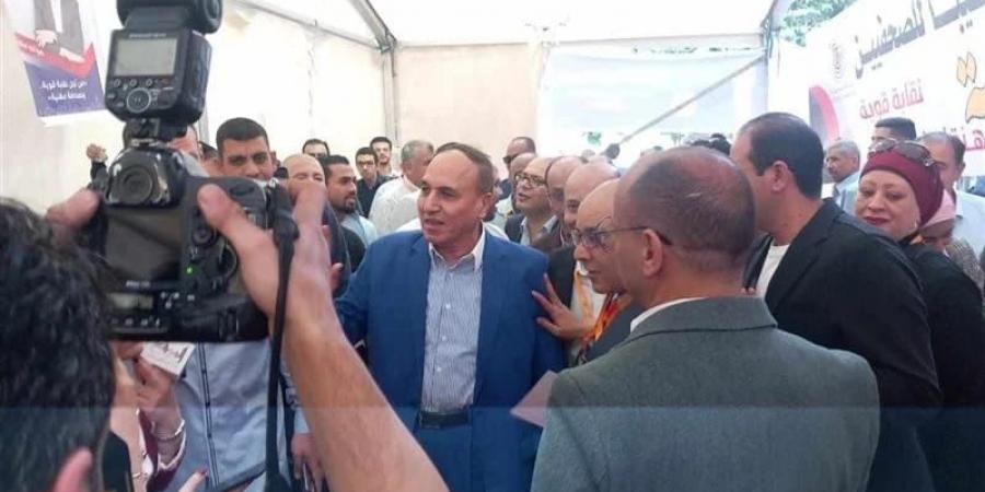 عبدالمحسن سلامة يُسجل فى كشوف الجمعية العمومية للصحفيين 