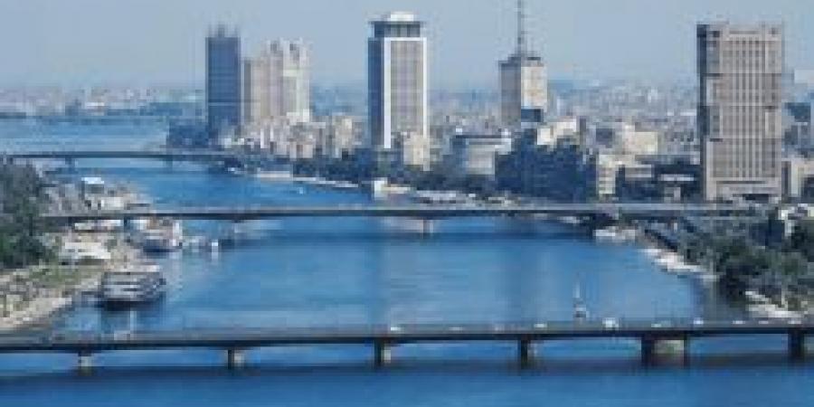 حالة الطقس في مصر اليوم الجمعة 2 مايو 2025: أجواء مائلة للحرارة وفرص أمطار خفيفة