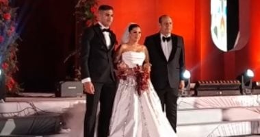 أحمد سليمان عضو مجلس إدارة الزمالك يحتفل بزفاف ابنته وسط حضور نجوم الكرة.. صور – صدى الخليج