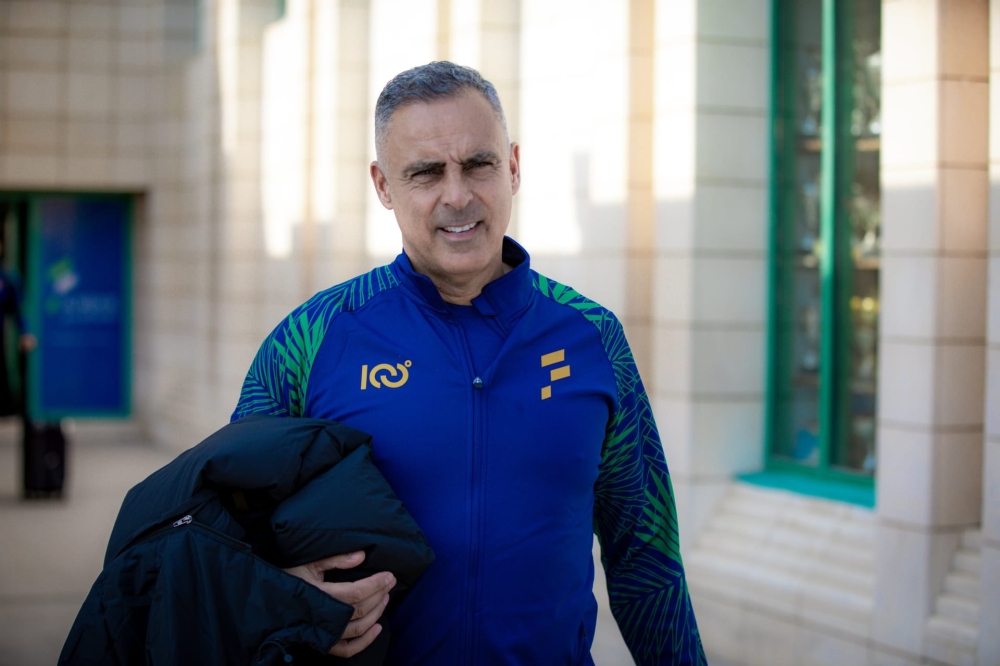 “لقب و 82% خسائر”.. ماذا يفعل قوميز أمام الهلال؟