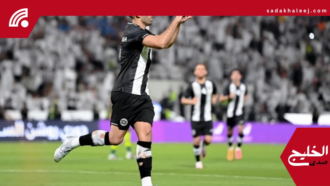 إصابة قوية لـ عبدالرزاق حمدالله في مباراة الاتحاد والشباب