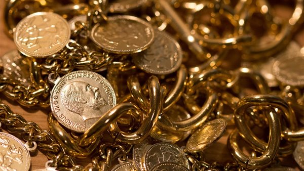 أسعار الذهب تعاود الانخفاض خلال التعاملات المسائية اليوم الخميس