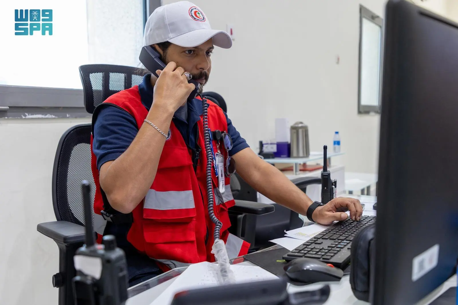 أكثر من 200 كادر من الترحيل الطبي يستقبلون البلاغات الإسعافية خلال موسم حج 1446هـ
