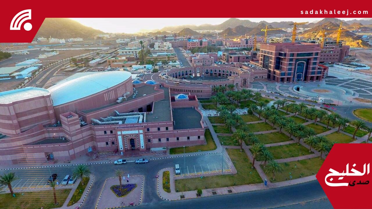 جامعة طيبة تُعلن استمرار التسجيل في برامج الدراسات العليا