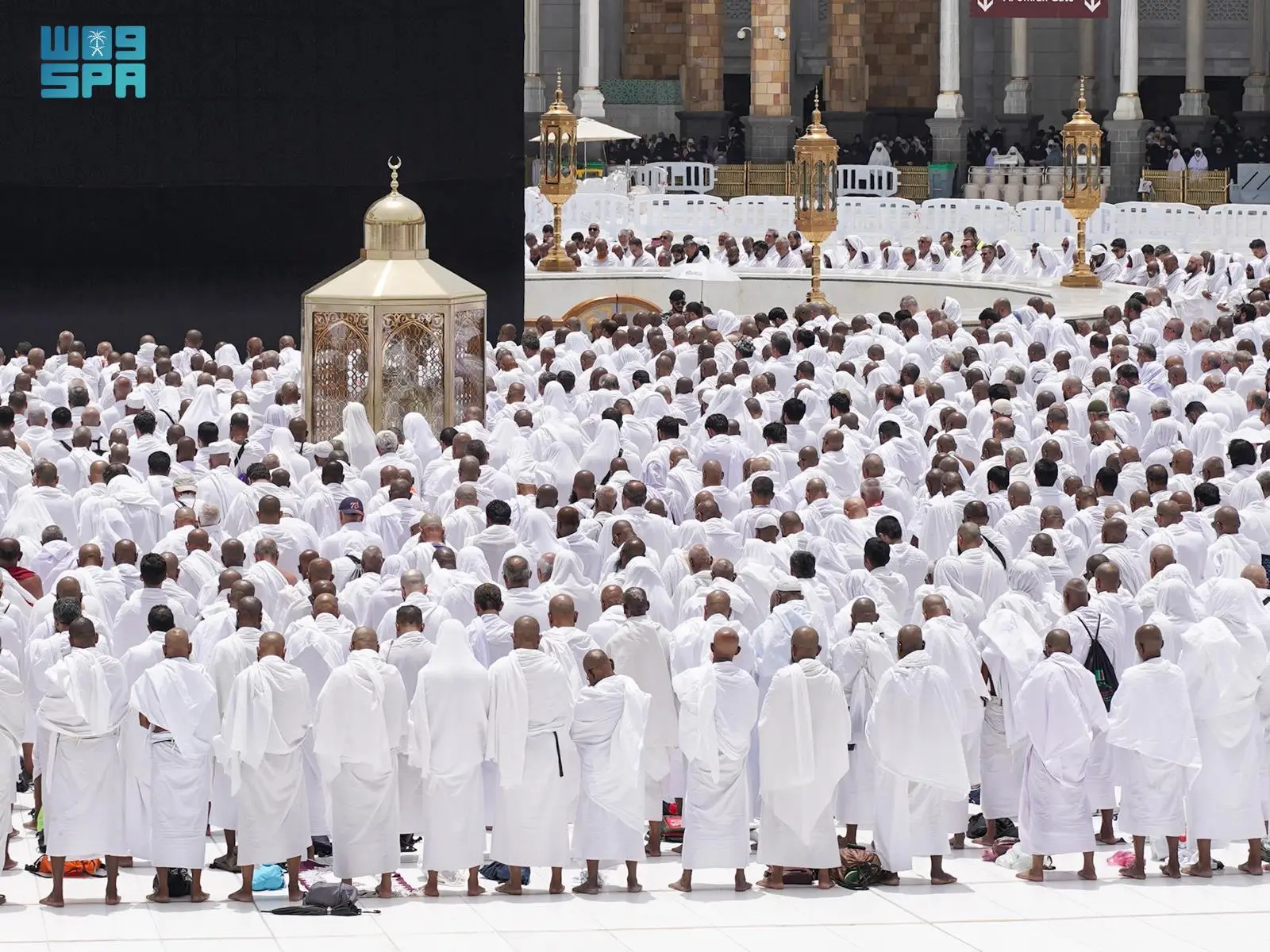 التزامًا بتوجيه السديس.. خطيبا الحرمين يقصران خطبة وصلاة الجمعة اليوم