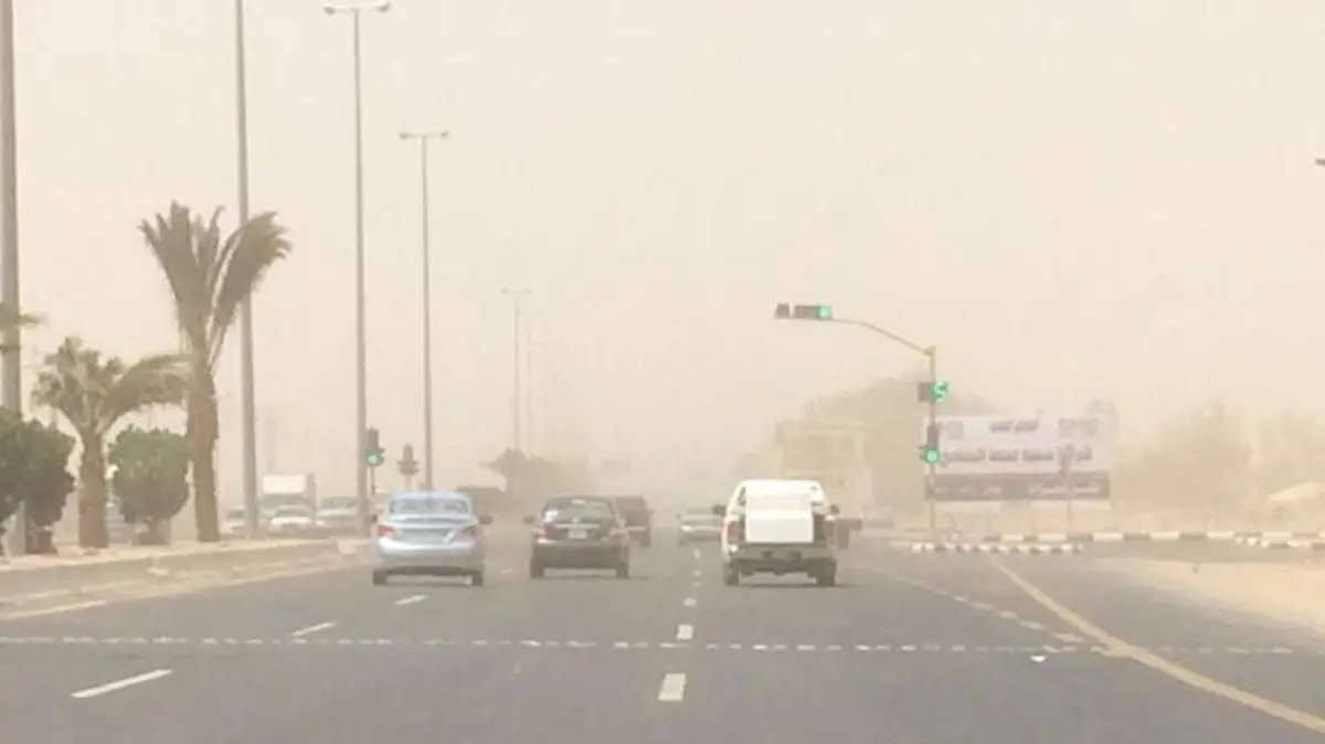 توقعات الطقس اليوم: رياح وغبار على عدة مناطق